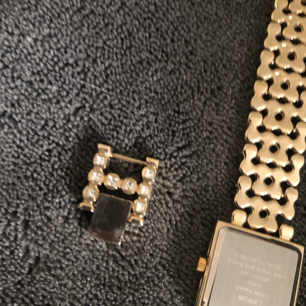 Vintage Monet Watch Mother Of Pearl Face - Picture 6 of 8